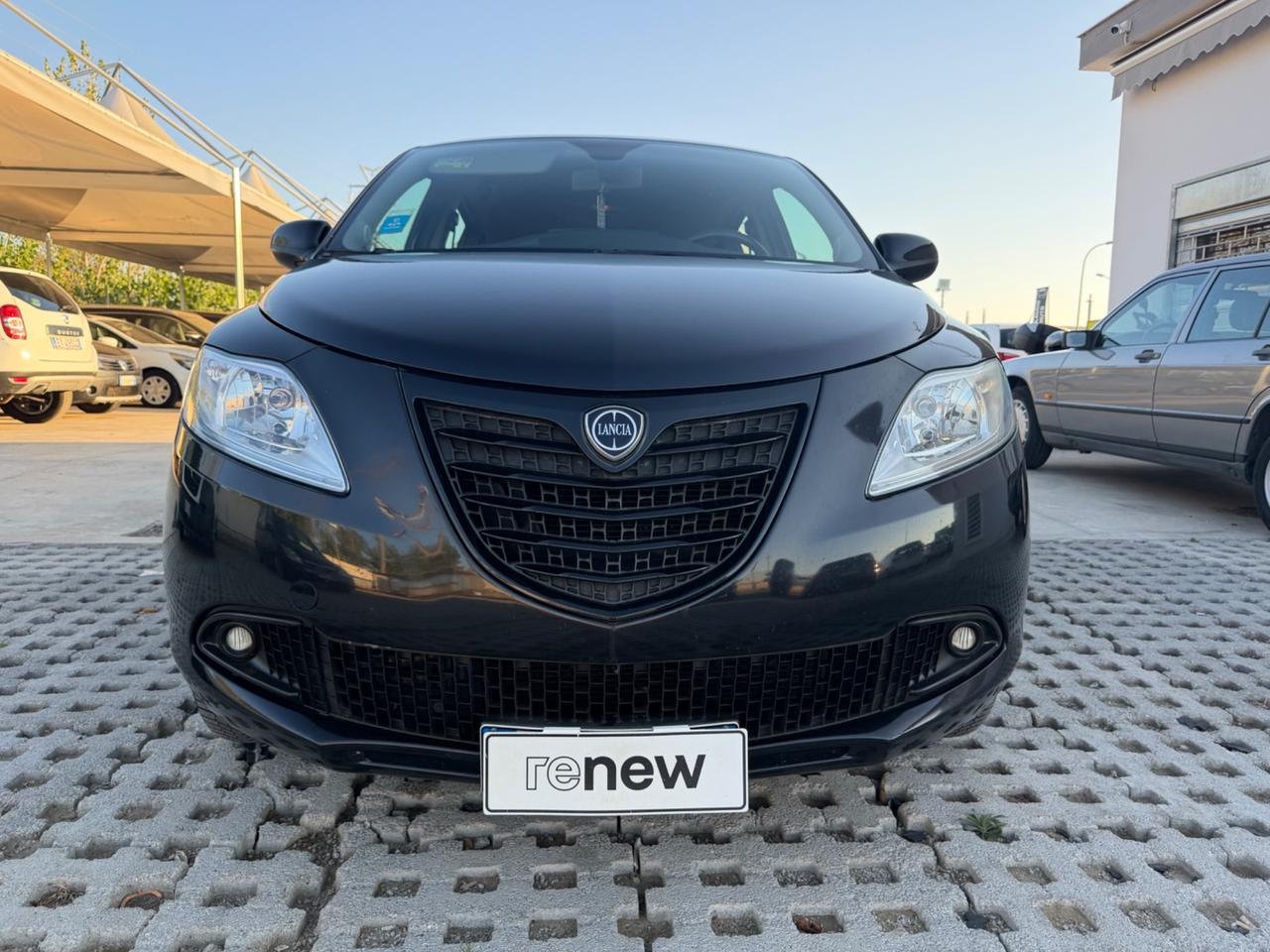 Lancia Ypsilon 0.9 TwinAir 85 CV 5 porte Metano Ecochic Gold