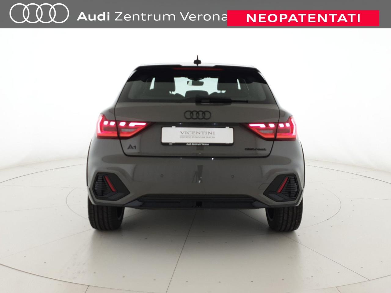 Allstreet 30TFSI 116CV S tronic Identity Contrast