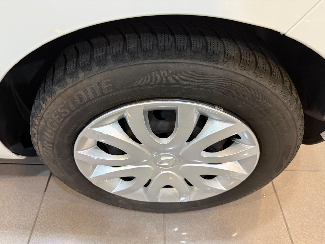 Renault Clio 5p 1.5 dci Live 75cv NEOPATENTATI !