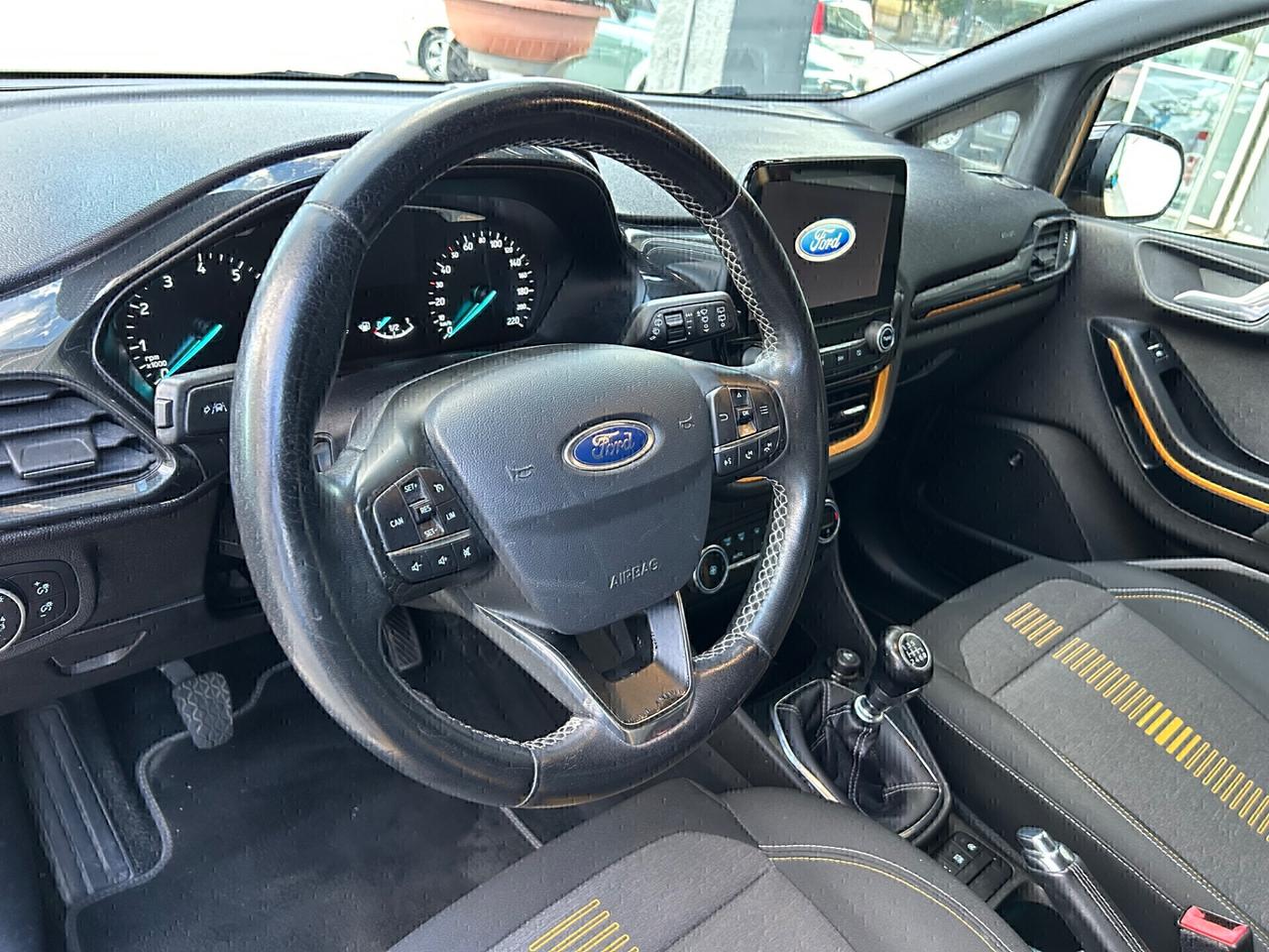 Ford Fiesta ACTIVE 1.0 Ecoboost NEOPATENTATI!!!