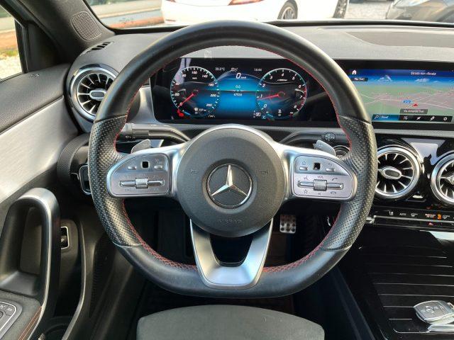 MERCEDES-BENZ A 200 Automatic Premium AMG Sedan