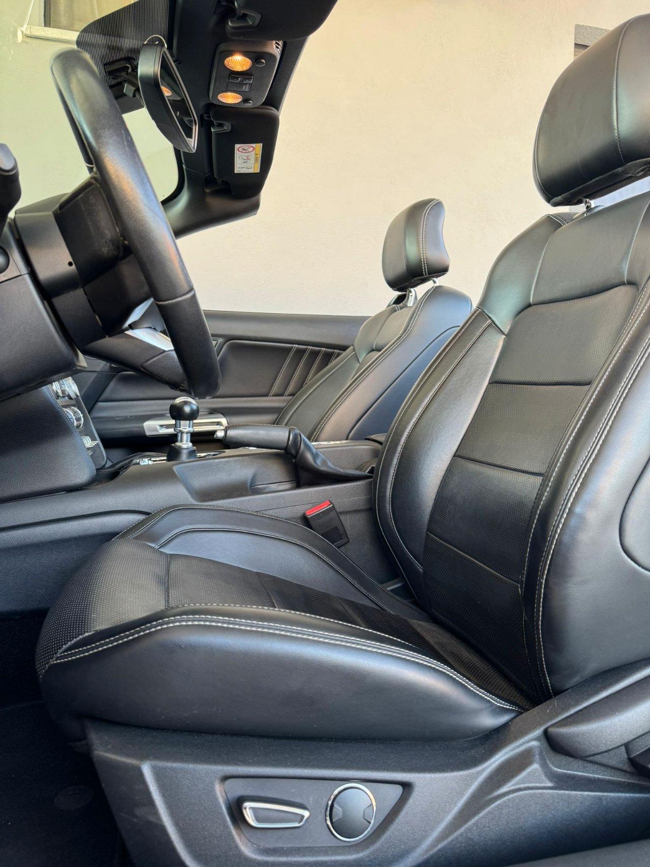 Ford Mustang Convertible 2.3 ecoboost 317cv