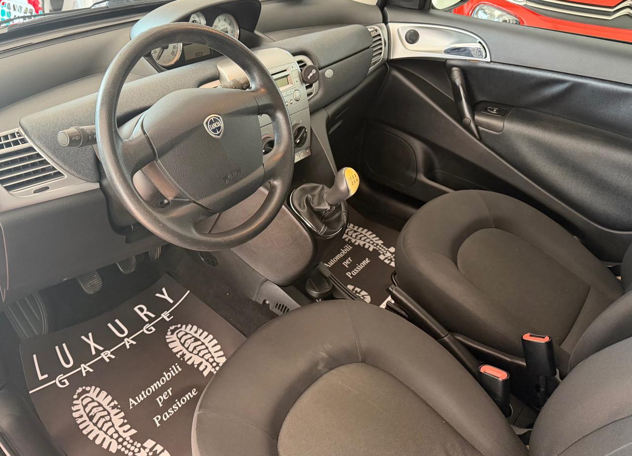 Lancia Ypsilon 3 Porte Ypsilon 1.3 mjt 16v Unyca