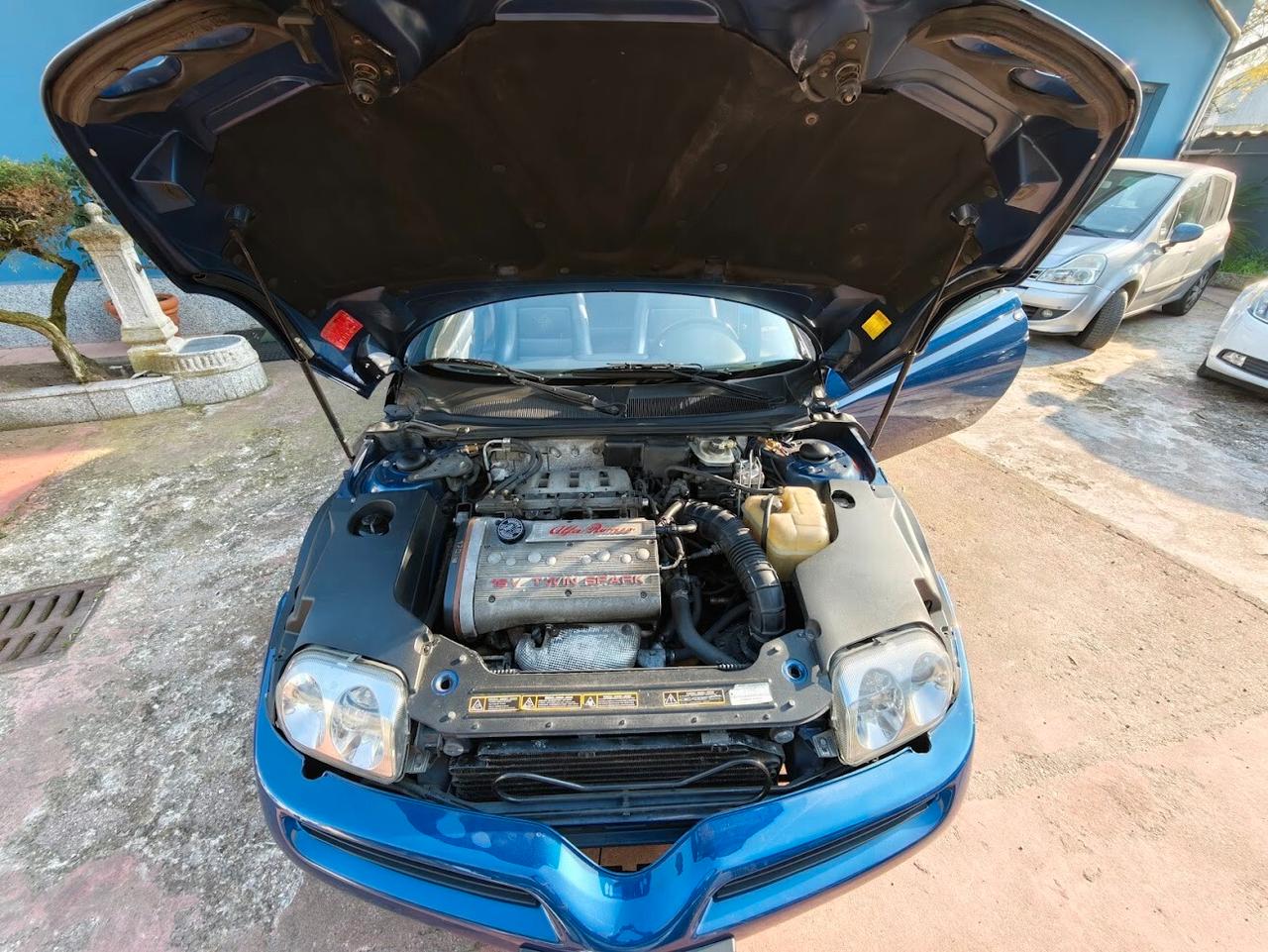 Alfa Romeo GTV Spider 2.0i 16V Twin Spark cat