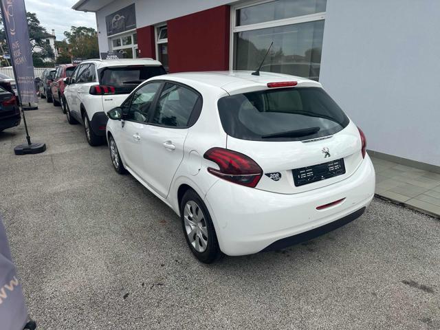 PEUGEOT 208 PureTech 1.2 Like