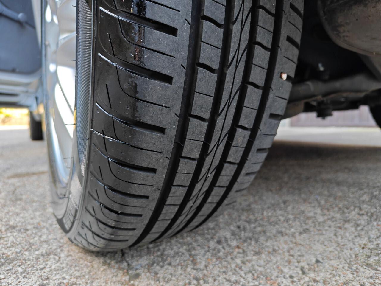 Ford Focus 1.6 BENZINA 100cv / 78.000km / Unipro