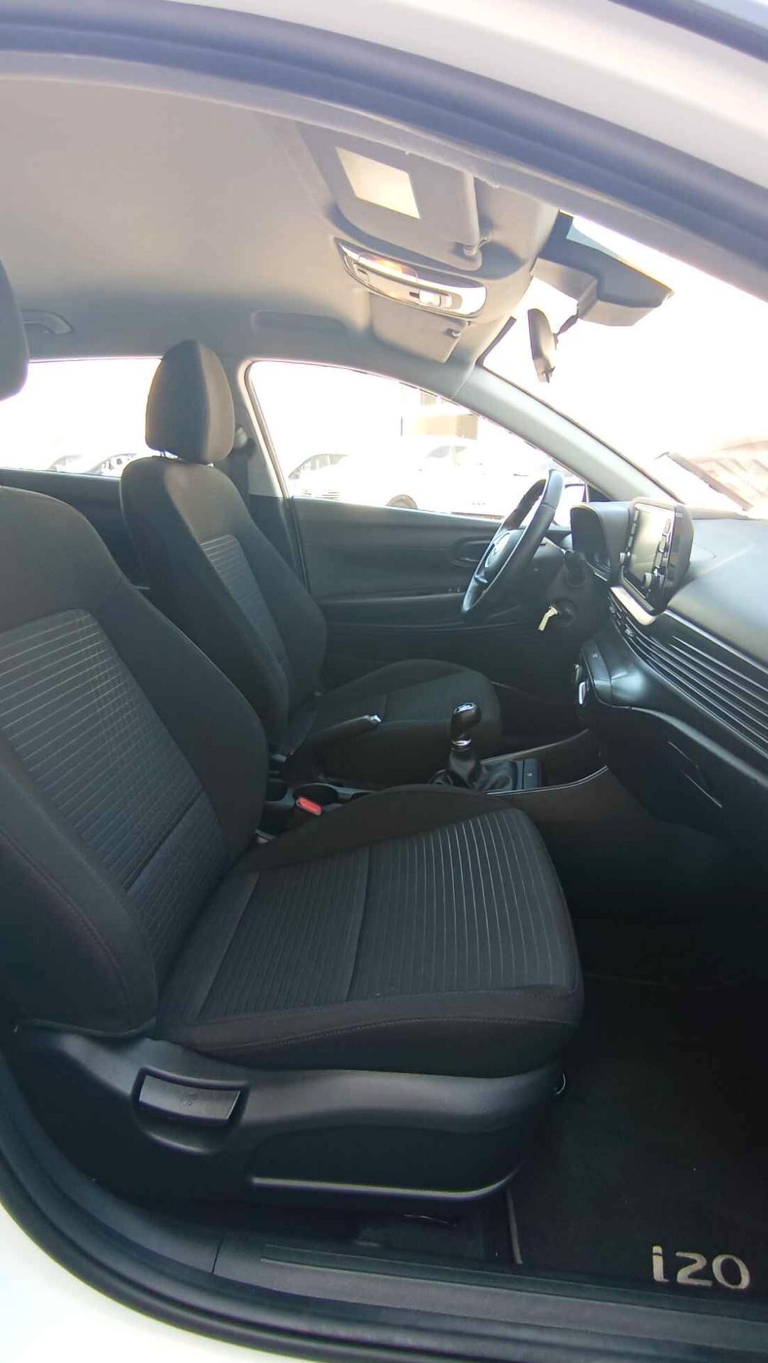 HYUNDAI i20 1.2 BZ - OK NEOPATENTATI - UNICO PROP.
