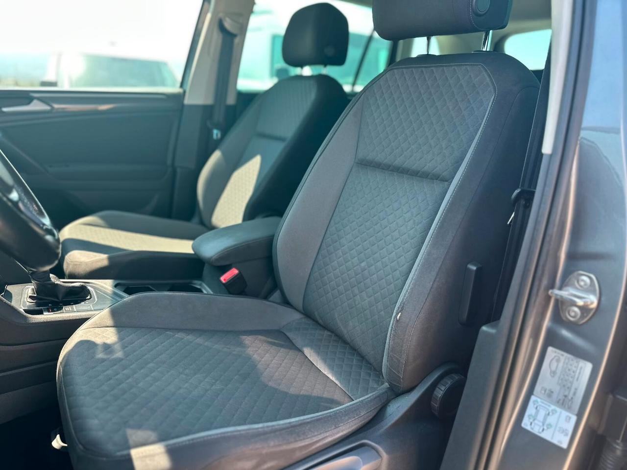 Volkswagen Tiguan 2.0 TDI SCR DSG R-LINE BlueMotion Technology
