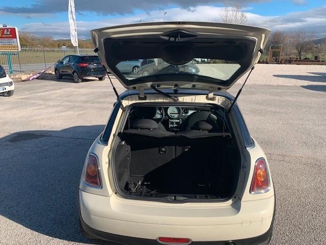 Mini 1.6 16V Cooper D Chili