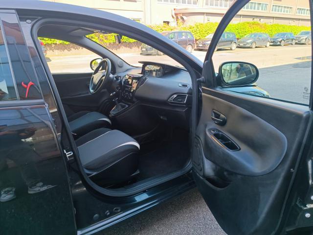 LANCIA Ypsilon 1.2 69 CV 5 porte Elefantino
