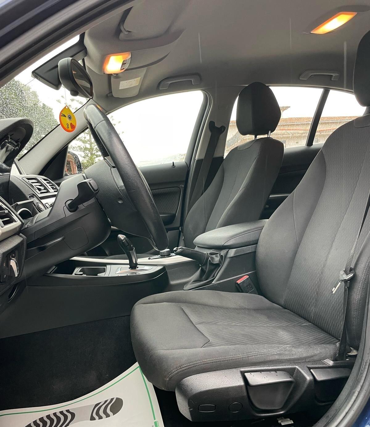 Bmw 116 116d 5p. Urban