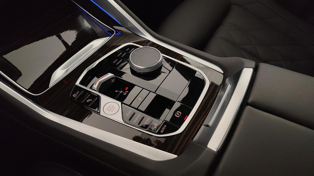 BMW X6 G06 LCI 2023 - X6 xdrive40i MSport auto