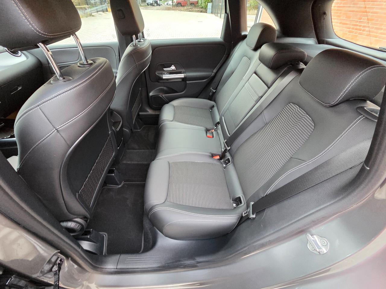 Mercedes-benz B 180 Automatic Premium 136cv