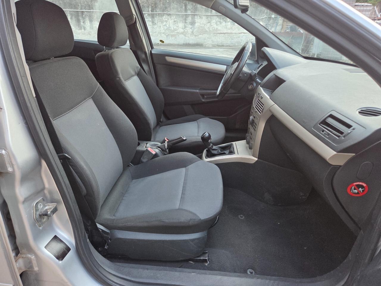 Opel Astra 1.7 CDTI 110CV Station Wagon Enjoy