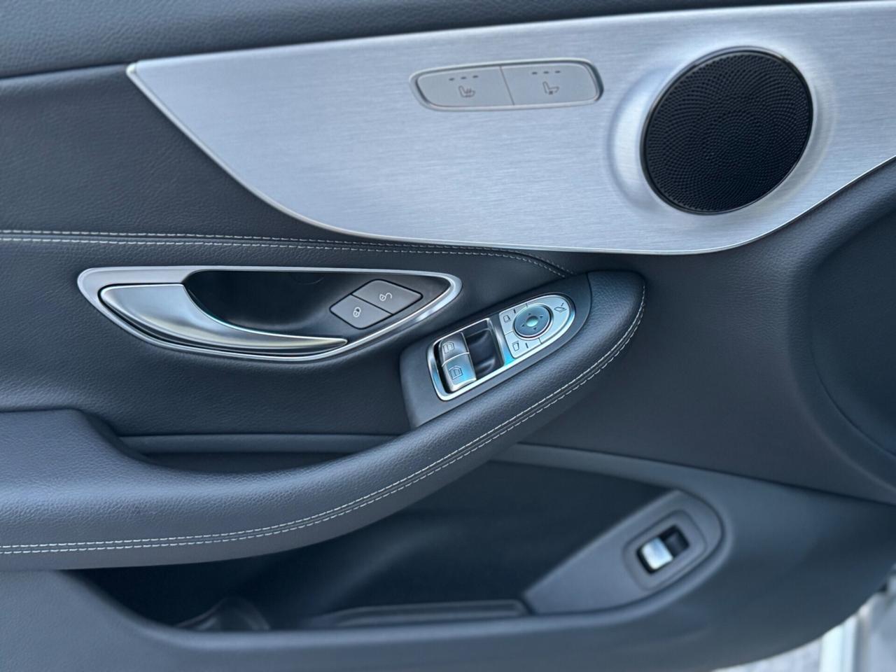 Mercedes-benz C 250 Automatico Coupé AMG LINE !