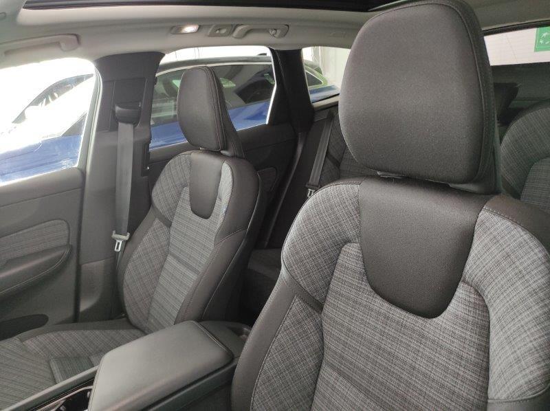 VOLVO XC60 (2017-->) - XC60 T6 Recharge Plug-in Hybrid AWD automatico Core