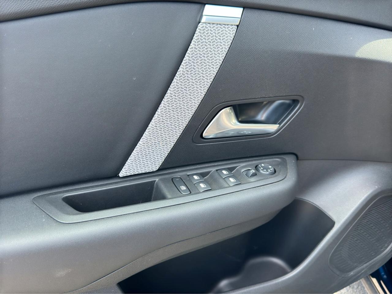 Citroen C4 PureTech 130 S&S EAT8 Plus 06/2024