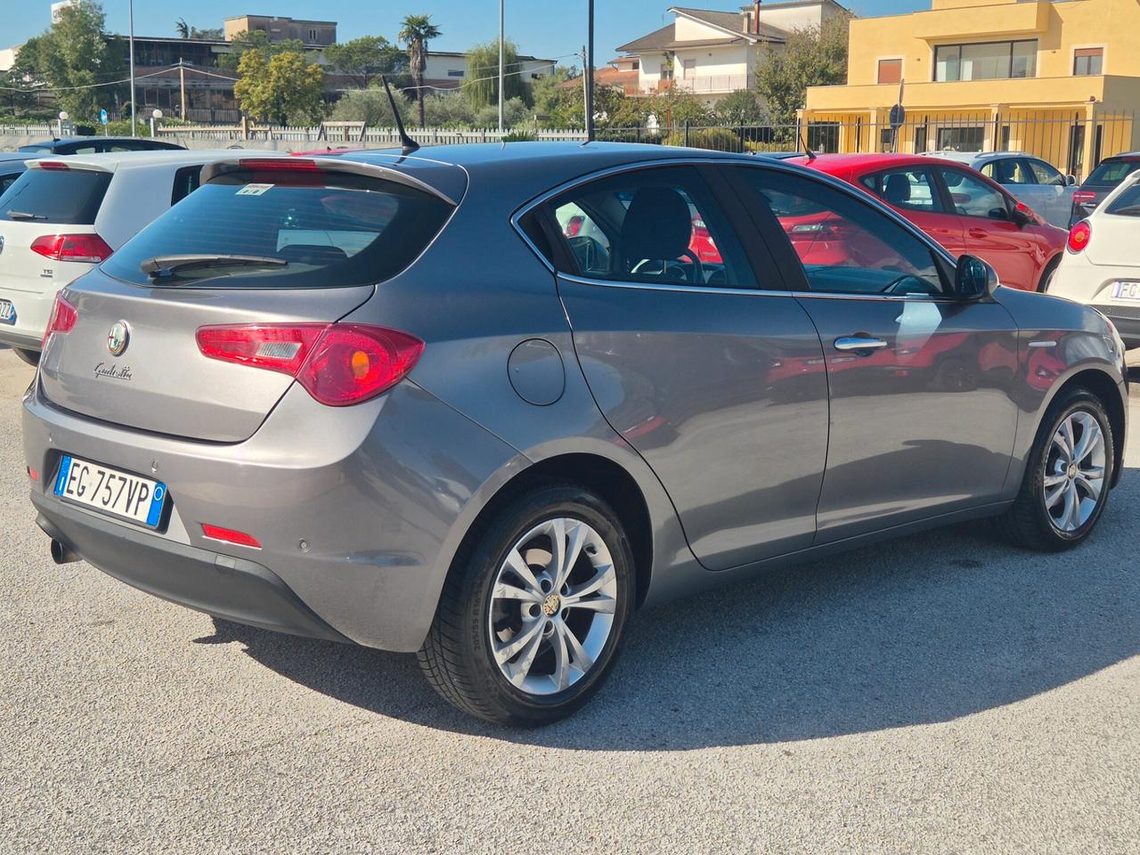 Alfa Romeo Giulietta 1.6 JTDm-2 105 CV Distinctive