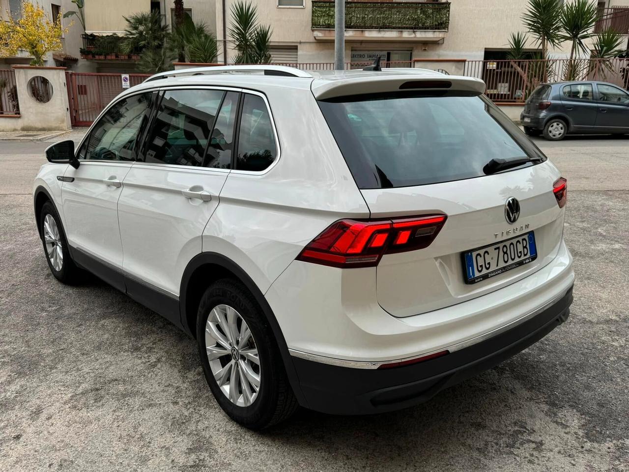 TIGUAN 2.0 TDI 122 CV. E6 LIFE NAVI CERCHI PERFETTA