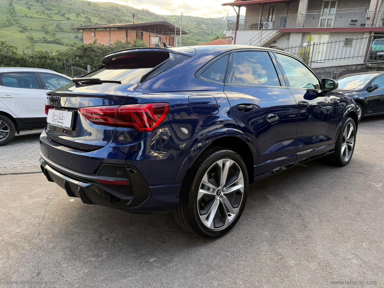 AUDI Q3 SPB 35 TDI S tronic S line edition