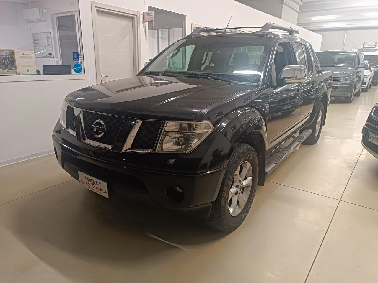 Nissan Navara 2.5 dCi 4 porte Double IVA DEDUCIBILE