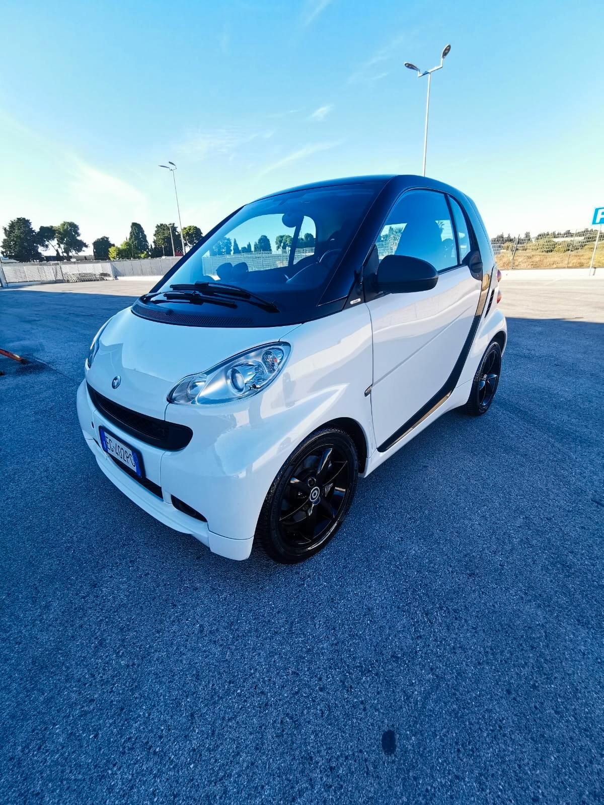 Smart ForTwo 800 40 kW coupé passion cdi