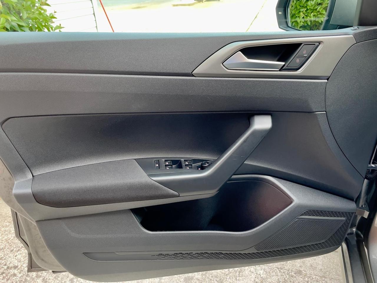 Volkswagen Polo 1.0 Comfortline