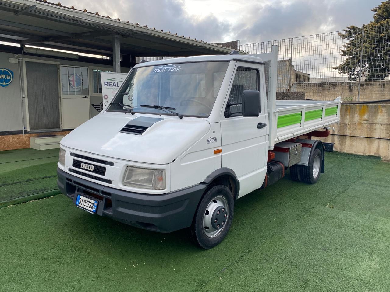 Iveco Daily 35-12 Ribaltabile Trilaterale