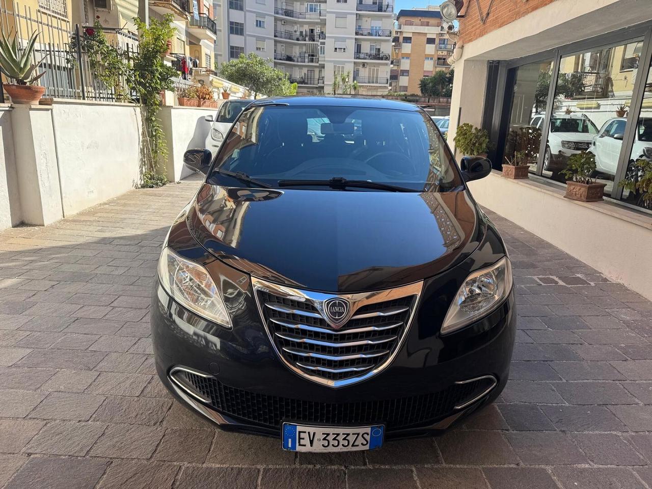 LANCIA Ypsilon 1.2 69CV 5 porte Platino EURO 6 GPL