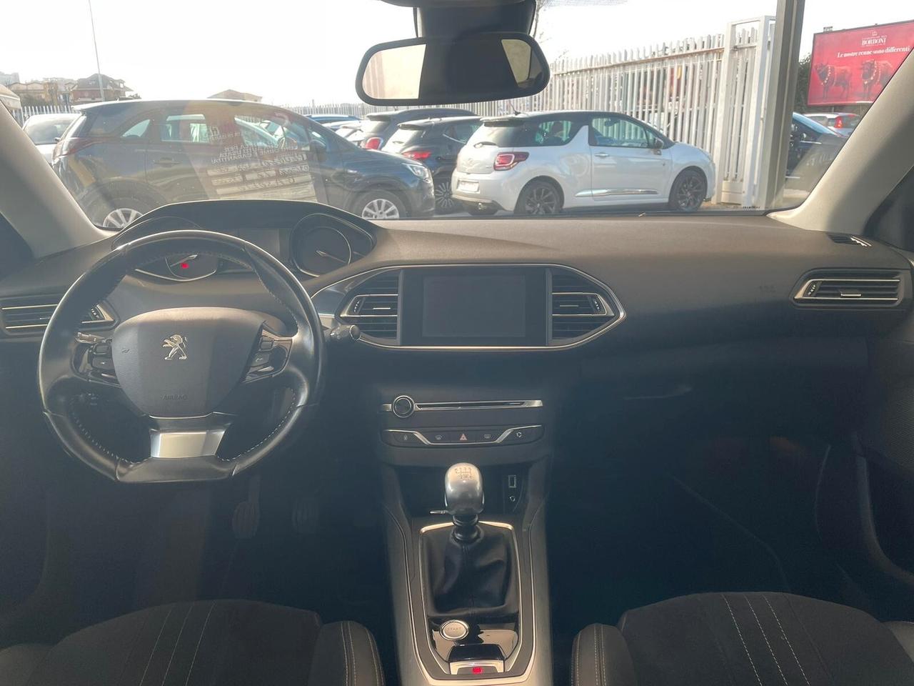 Peugeot 308 BlueHDi 120 S&S SW Allure