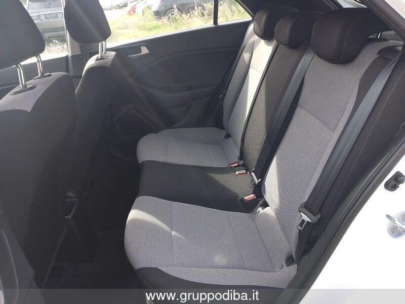 Hyundai i20 2015 Benzina 5p 1.2 Comfort econext 84cv