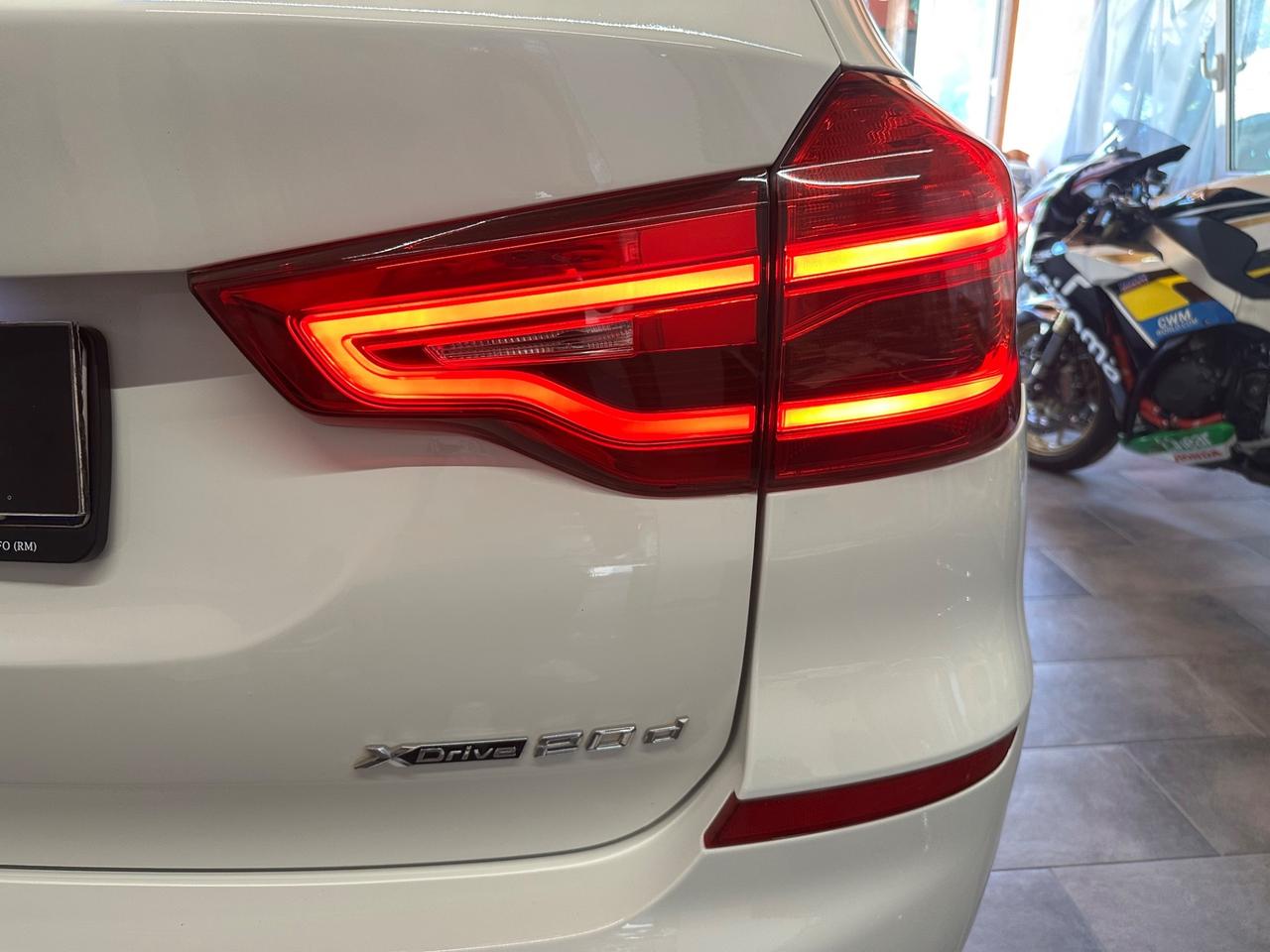 Bmw X3 xDrive20d HYBRID garanzia