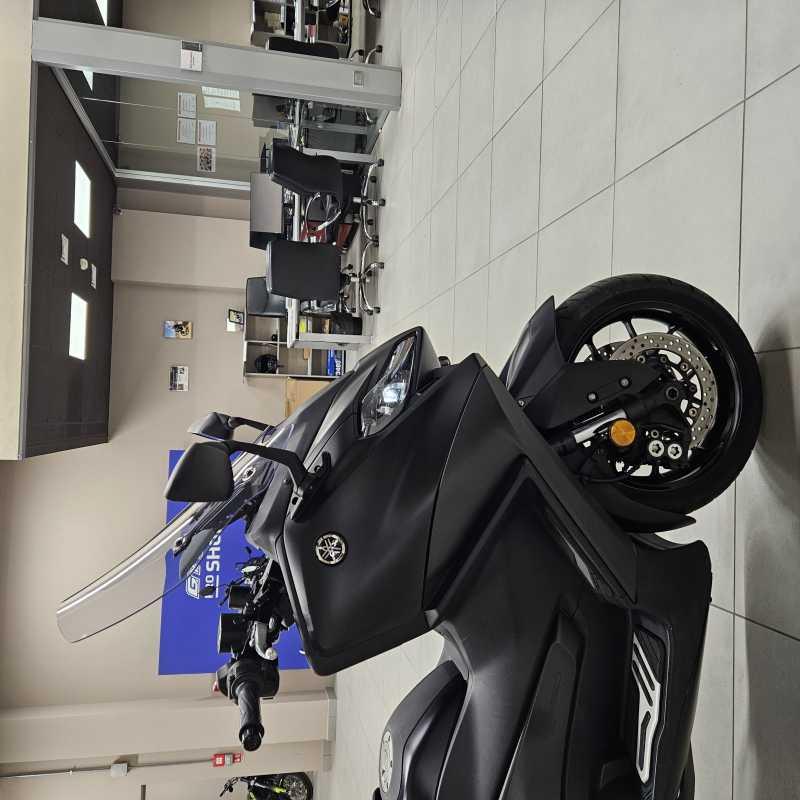 Yamaha T-Max 560 - 2022