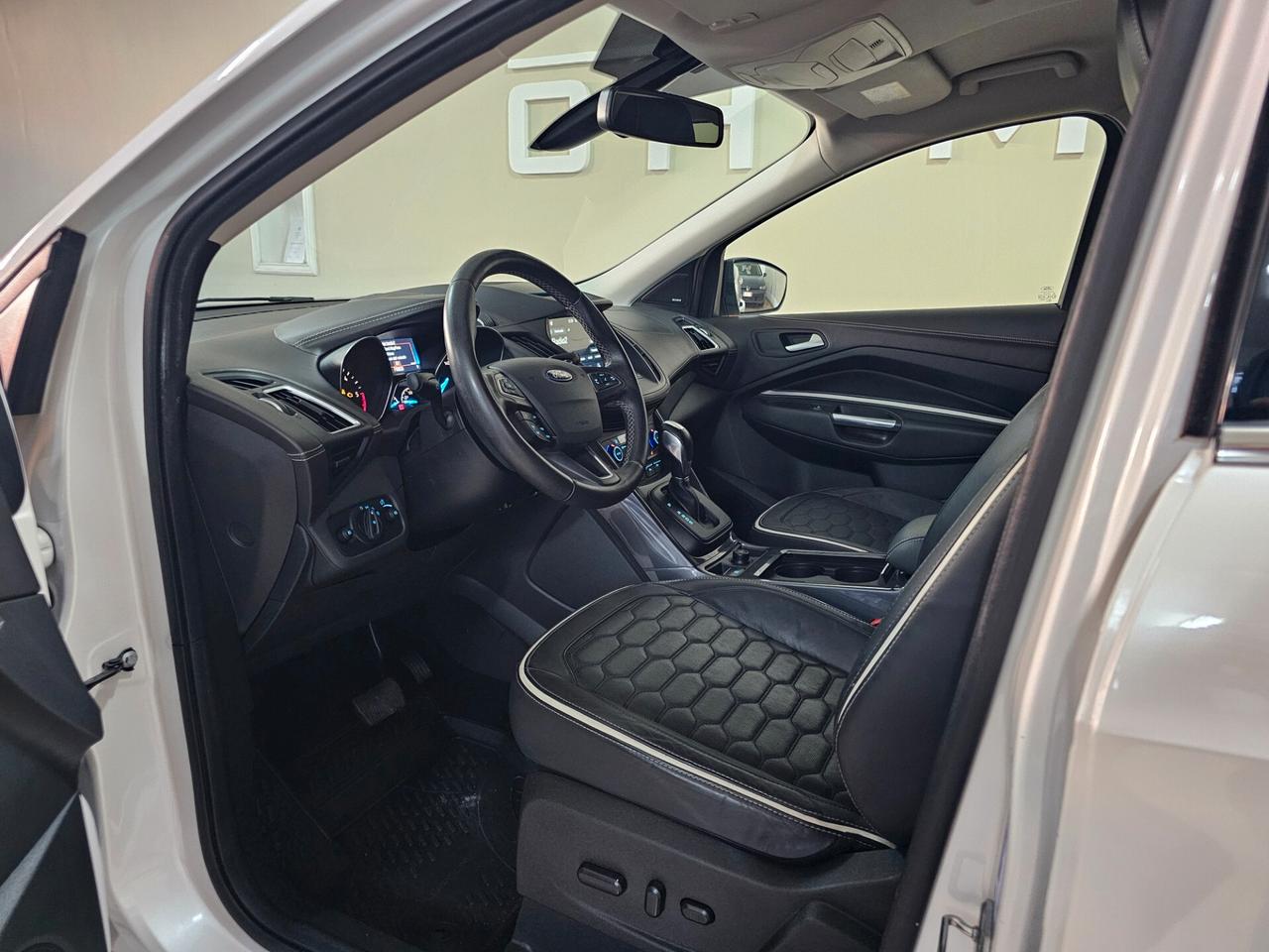 Ford Kuga 2.0 TDCI 150 CV S&S 4WD Powershift Vignale