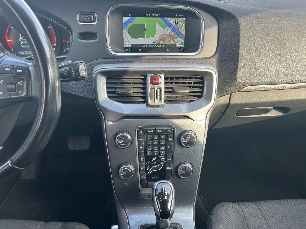 Volvo V40 Kinetic 2.0 D3 #9721