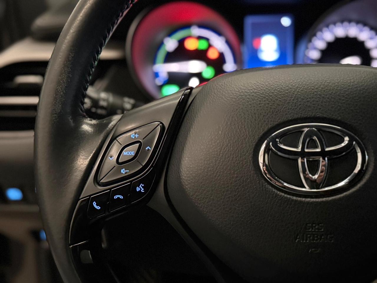 Toyota C-HR 1.8 Hybrid E-CVT Active