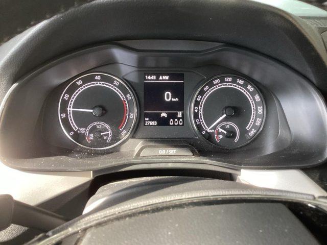 SKODA Kamiq 1.0 G-Tec Ambition LED, Navi, Winter, Retrocamera