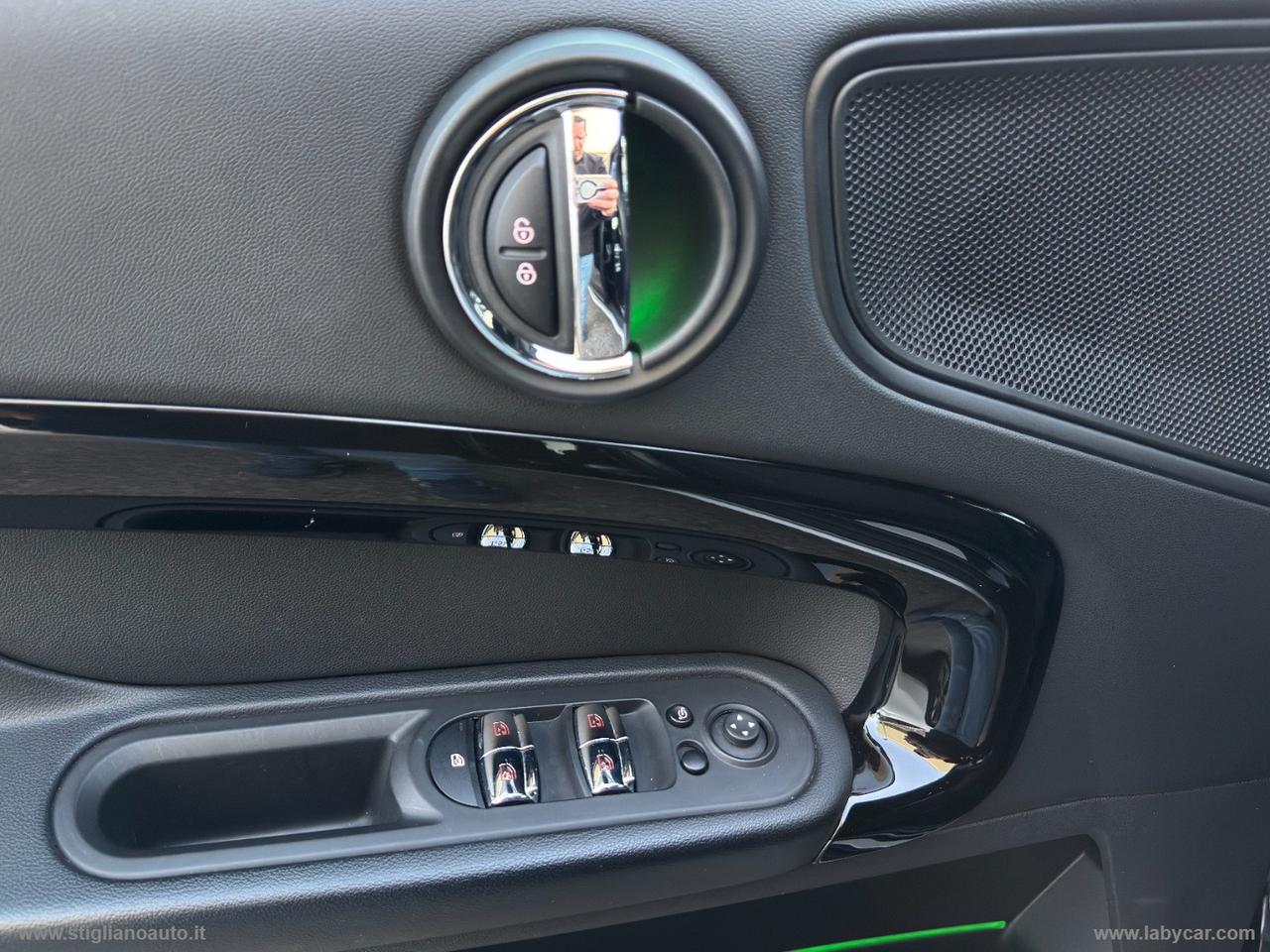 MINI Mini Cooper D Essential Countryman