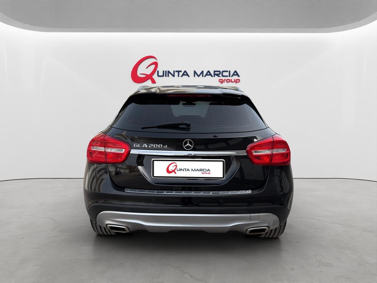 Mercedes-benz GLA 200d AUTOM/TETTO APRIBILE