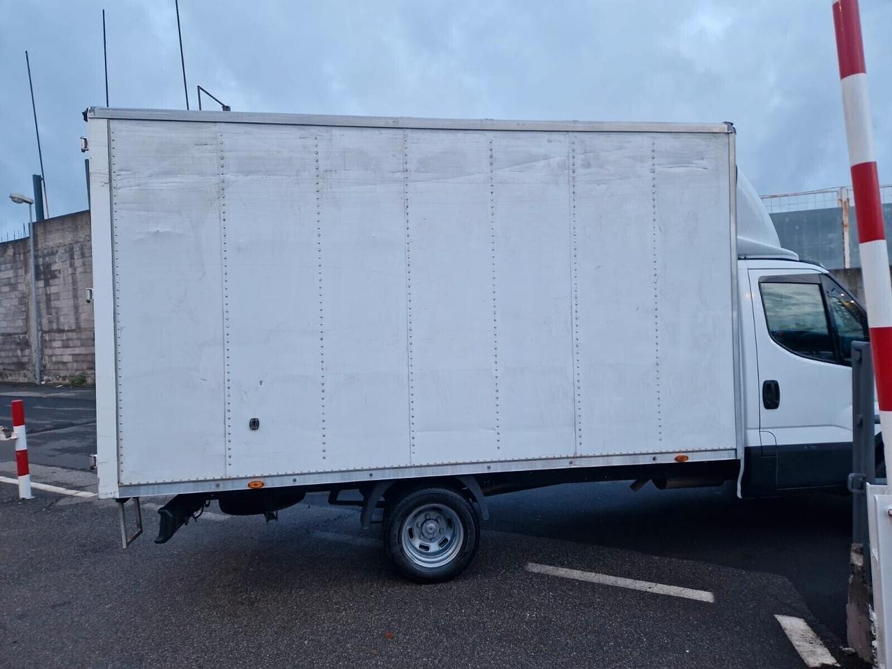 IVECO DAILY