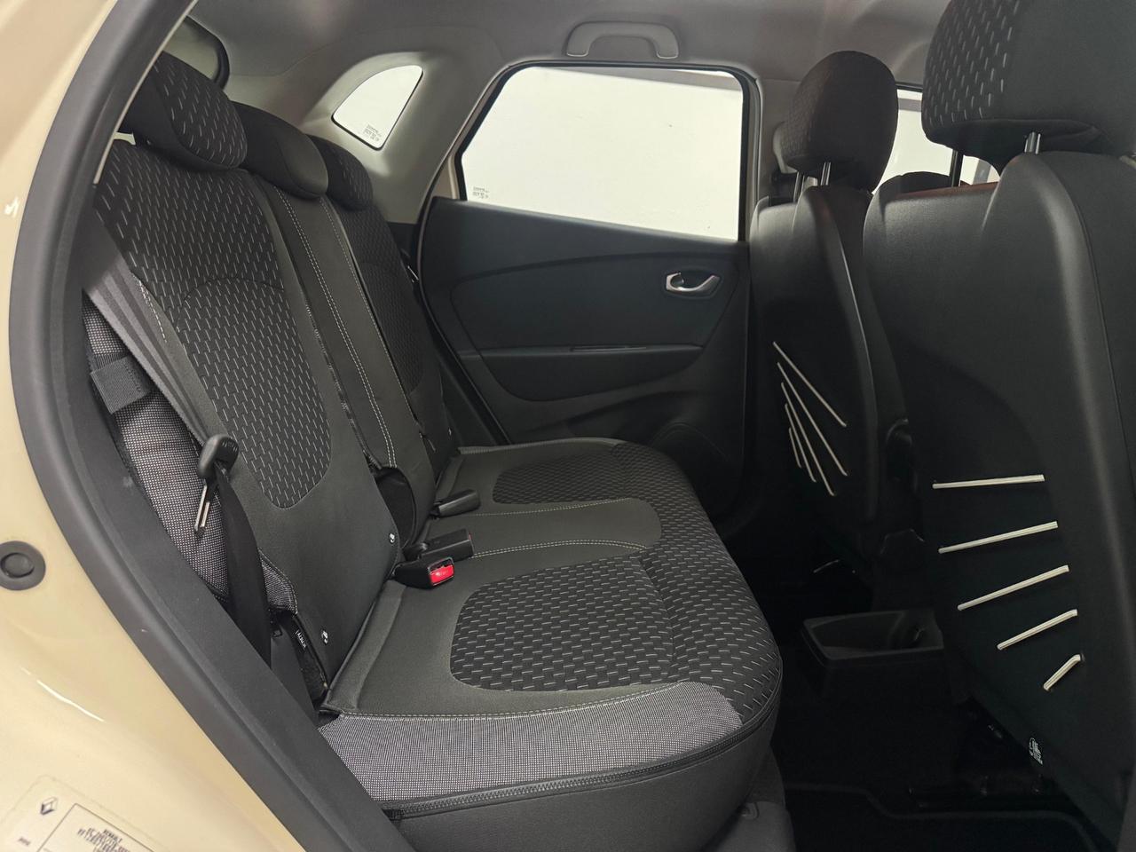 Renault Captur 1.5 diesel/ FULL LED/ 63mila km/ 2018
