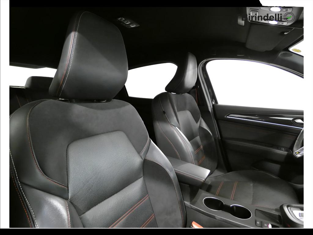 RENAULT Arkana - Arkana Hybrid E-Tech 145 CV R.S. Line