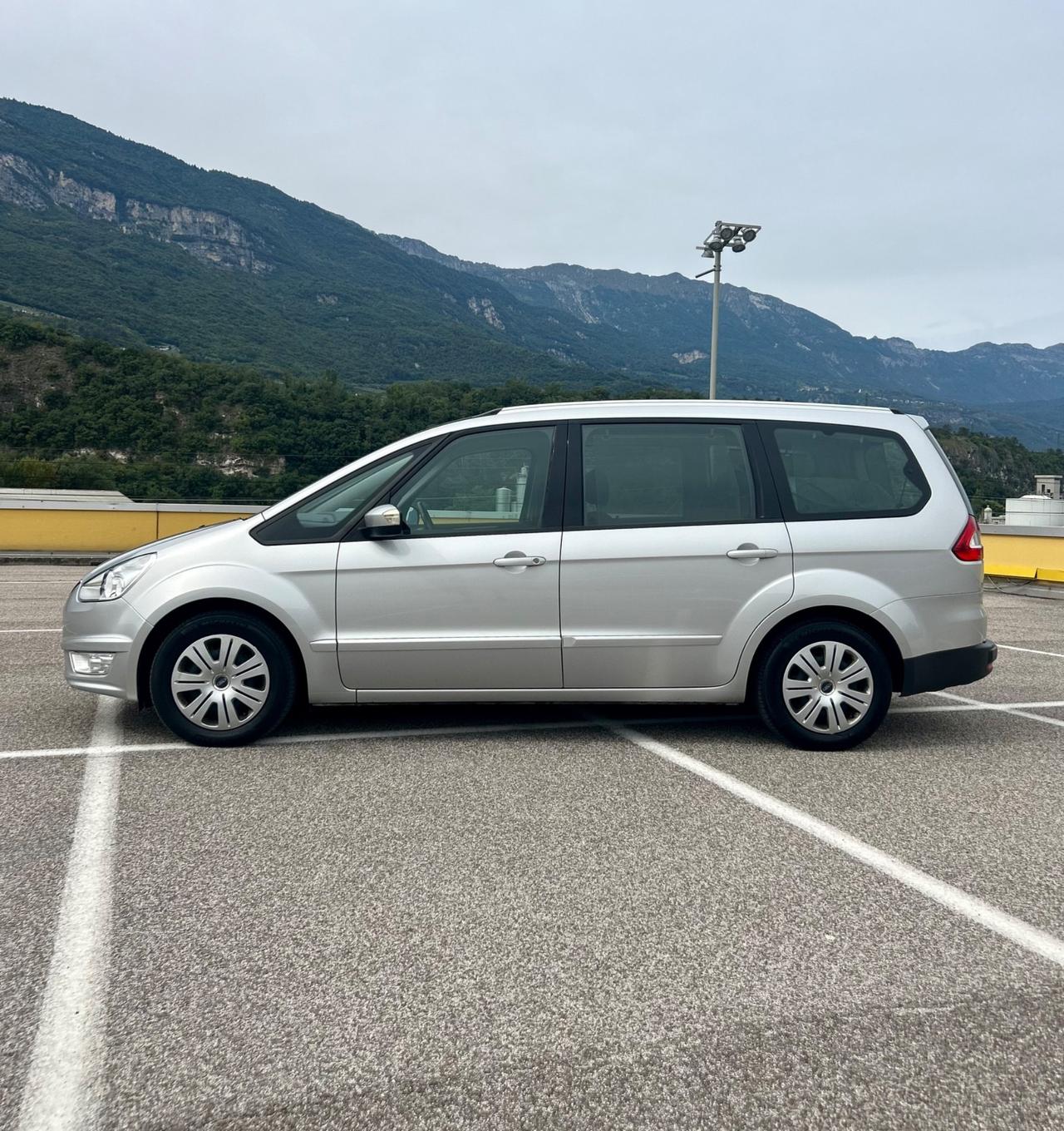 Ford Galaxy 2.0 TDCi Titanium 7 Posti PERFETTA