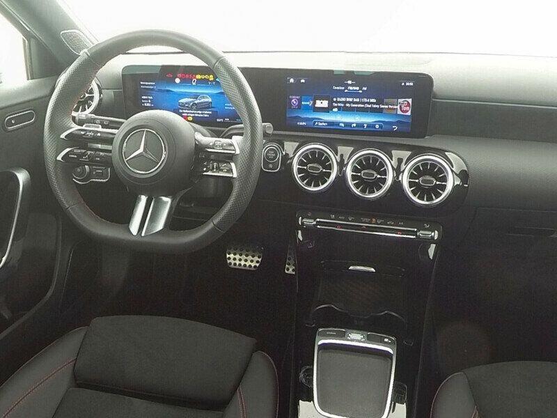 Mercedes-benz A 200 benzina Automatic Premium amg
