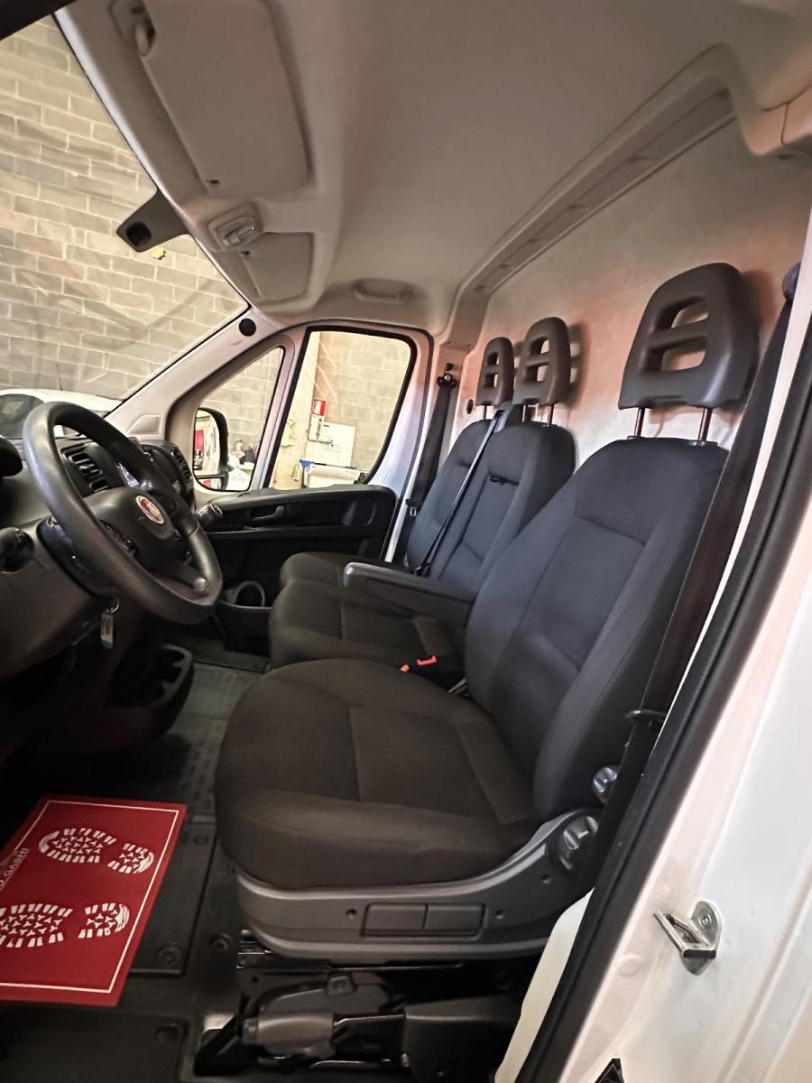 FIAT Ducato 30 2.2 Mjt 140cv PV Furgone -103kw