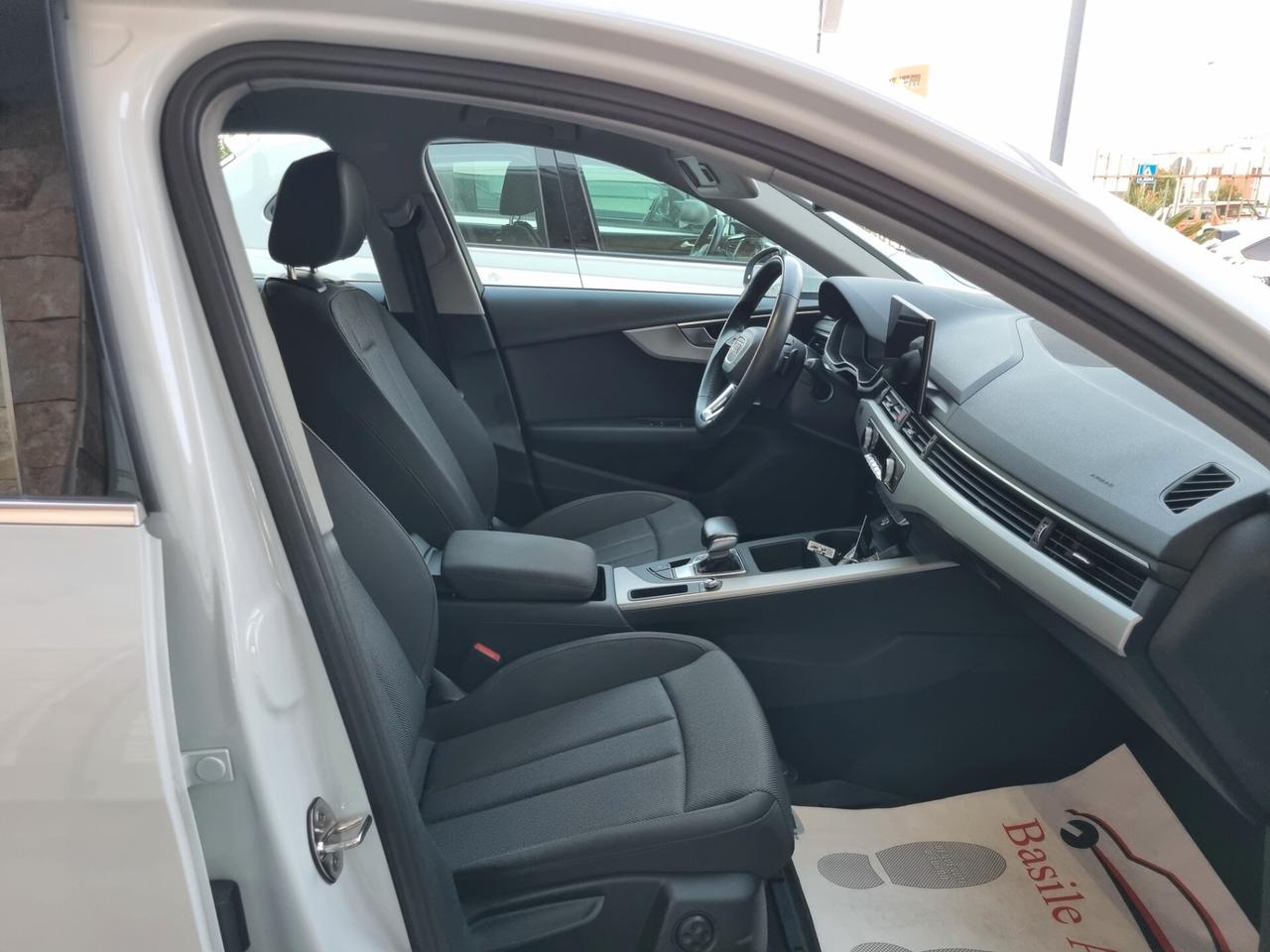 Audi A4 V Avant 35 2.0 tdi mhev 163cv s-tronic