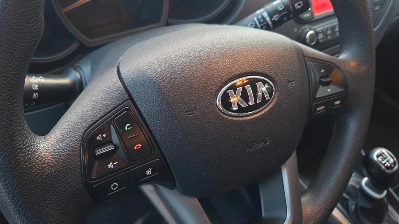 Kia Rio 1.1 CRDi 5p. Uni pro