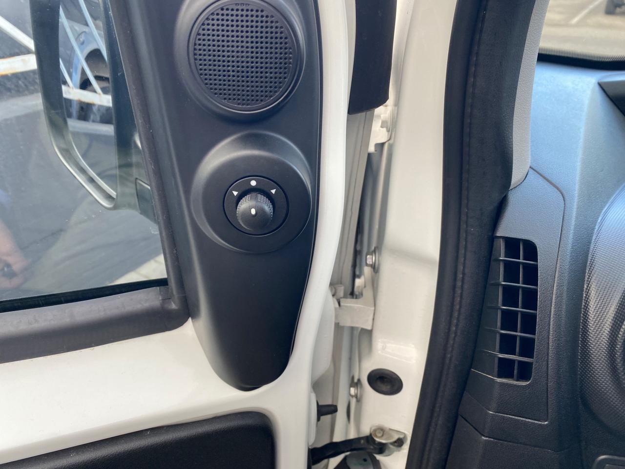 Fiat Fiorino 1.3 MJT 95CV Cargo SX Restyling