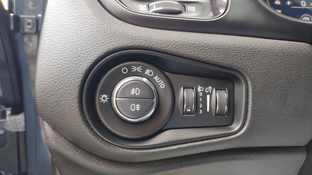 Jeep Renegade 1.3 T4 240CV PHEV 4xe AT6 S