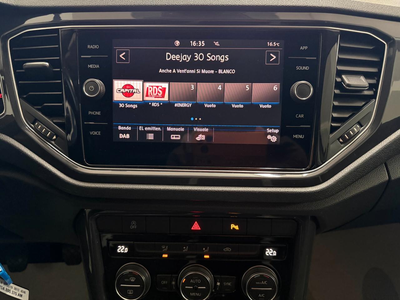 Volkswagen T-Roc 1.6 TDI 116CV SCR R-LINE 17" LED/CAMERA/NAVI